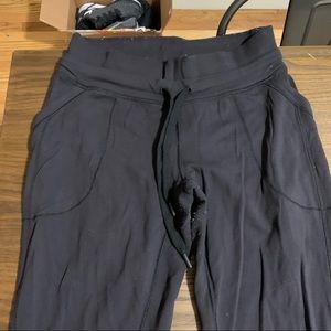 Lululemon joggers - older